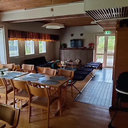 Jaala Hotel Guesthouse Отель Яаала