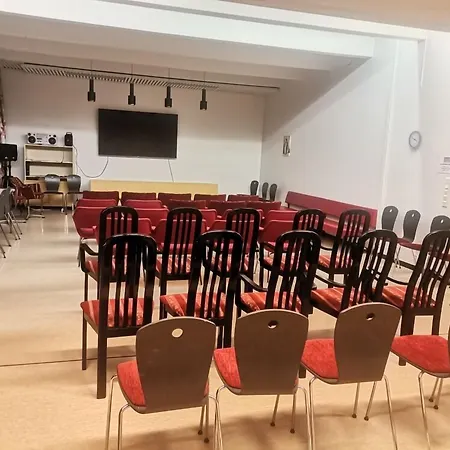 Jaala Hotel Guesthouse Отель Яаала