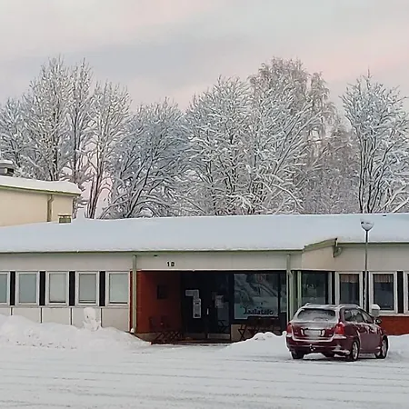 Jaala Hotel Guesthouse Отель 3*