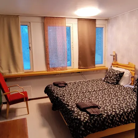 Отель Jaala Hotel Guesthouse 3*