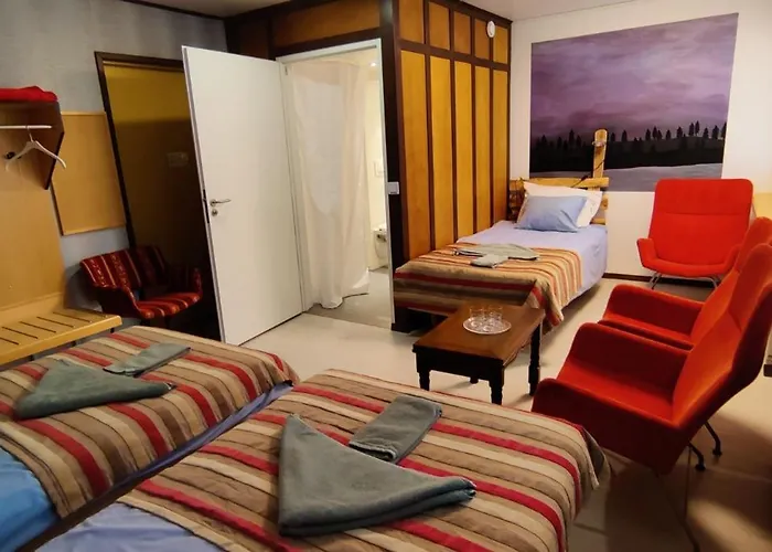 酒店 Jaala Hotel Guesthouse